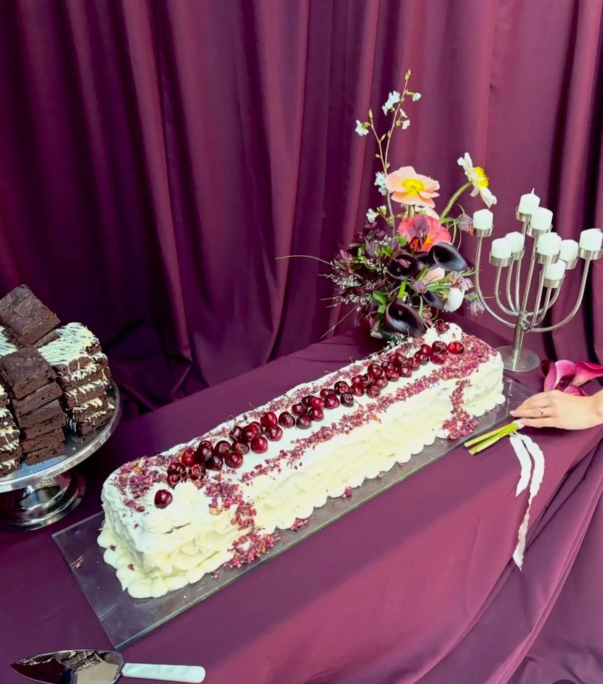 Table Cake – Wedding Cakes